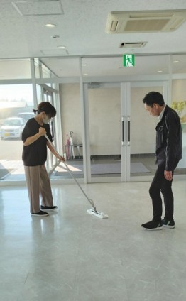 清掃員採用写真01