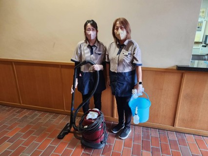 清掃員採用写真04